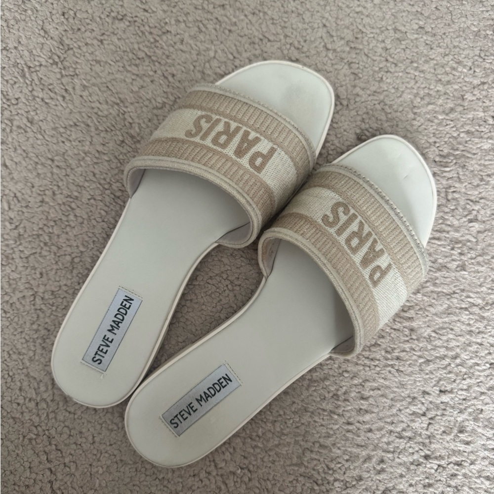 Steve Madden Women's Paris Slide Sandals in Beige/White